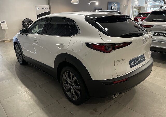 Mazda CX-30 - Kolor Arctic White, zdjęcie 9