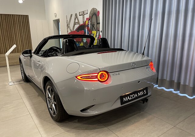Mazda MX-5 - Kolor Aero Grey, zdjęcie 5