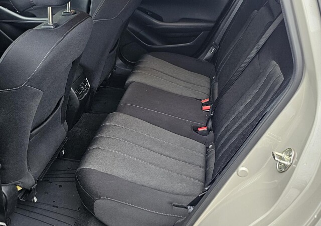 Mazda 6 - Kolor Platinum Quartz, zdjęcie 11