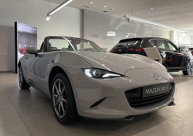 Mazda MX-5 - Kolor Aero Grey, zdjęcie 1