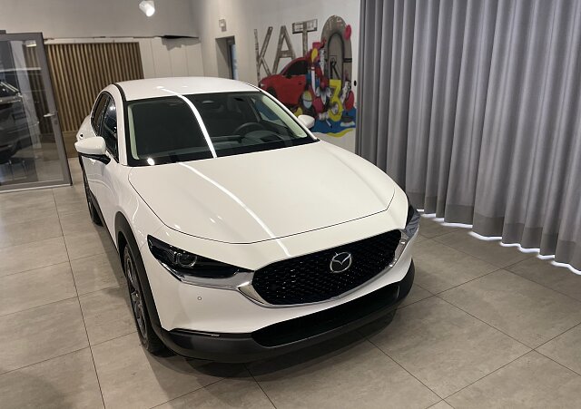 Mazda CX-30 - Kolor Arctic White, zdjęcie 6