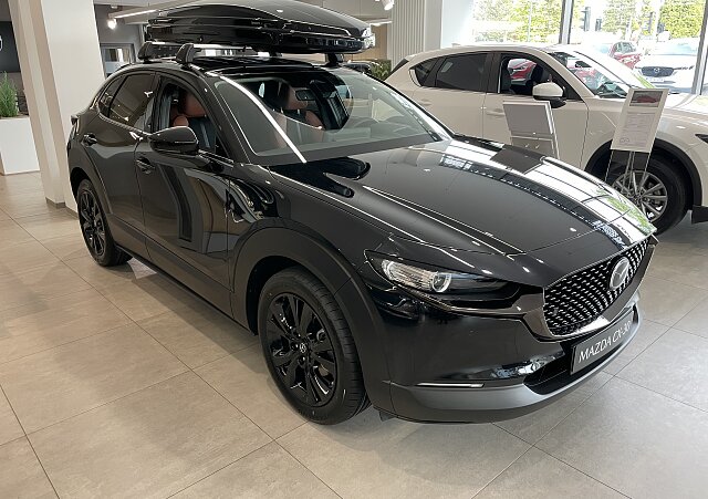 Mazda CX-30 - Kolor Jet Black, zdjęcie 1