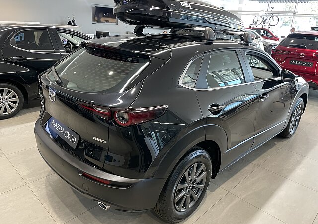 Mazda CX-30 - Kolor Jet Black, zdjęcie 3