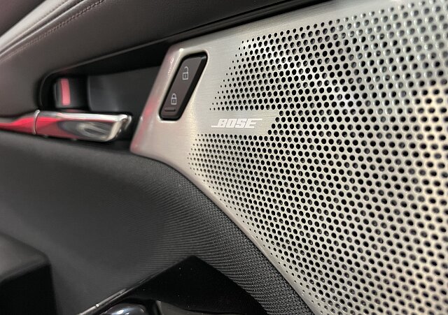 Mazda 3 - Kolor Ceramic Metalic, zdjęcie 15