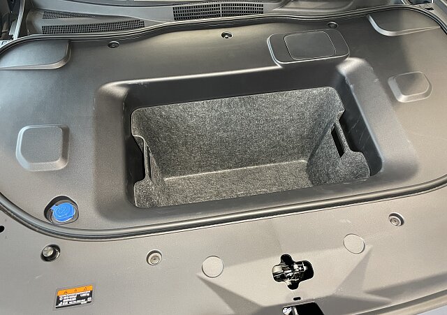 Mazda 6e - Kolor Polymetal Gray, zdjęcie 21