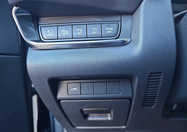 Mazda CX-30 - Kolor Jet Black, zdjęcie 18