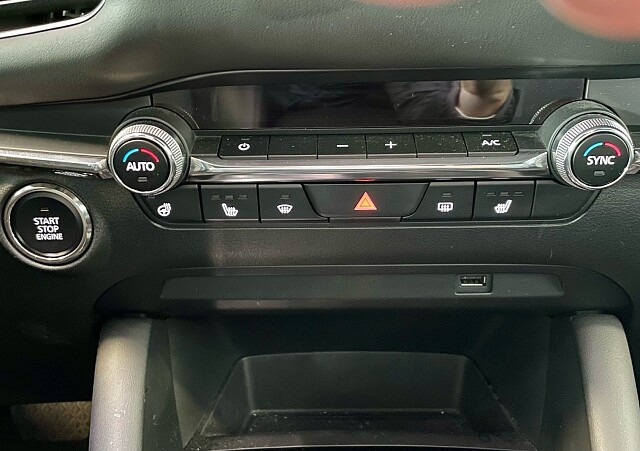 Mazda 3 - Kolor Ceramic Metalic, zdjęcie 14