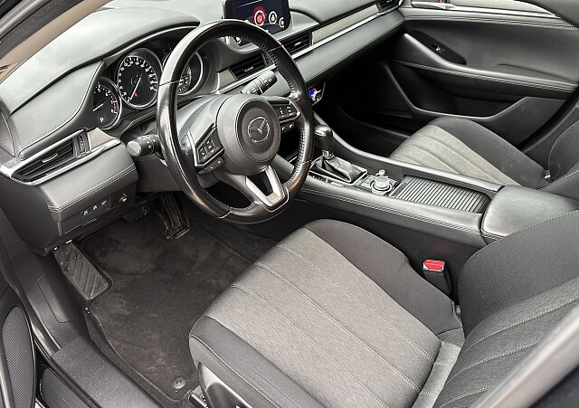 Mazda 6 - Kolor Jet Black, zdjęcie 11