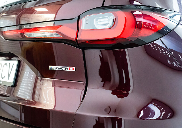 Mazda CX-80 - Kolor Artisan Red, zdjęcie 7