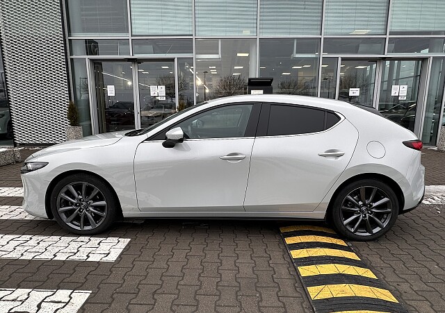 Mazda 3 - Kolor Ceramic Metalic, zdjęcie 4