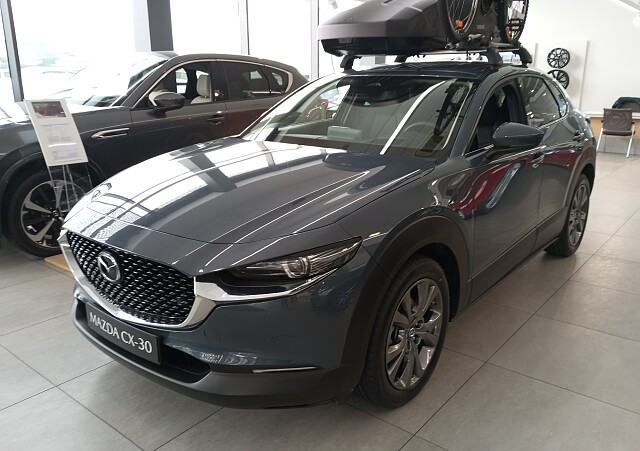 Mazda CX-30 - Kolor Polymetal Gray, zdjęcie 1