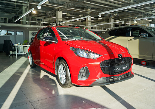 Mazda 2 Hybrid - Kolor Formal Red