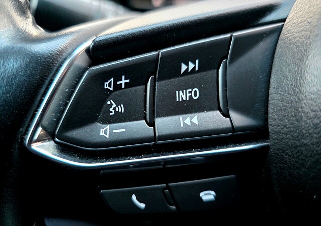 Mazda 3 - Kolor Soul Red, zdjęcie 8