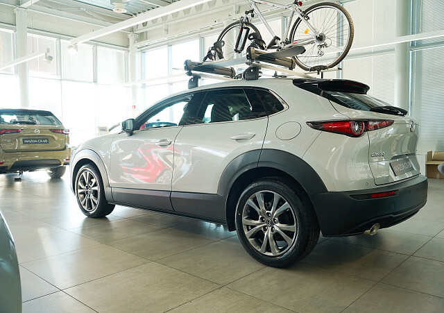 Mazda CX-30 - Kolor Ceramic Metalic, zdjęcie 3