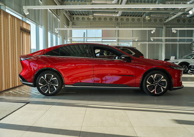 Mazda 6e - Kolor Soul Red Crystal, zdjęcie 4