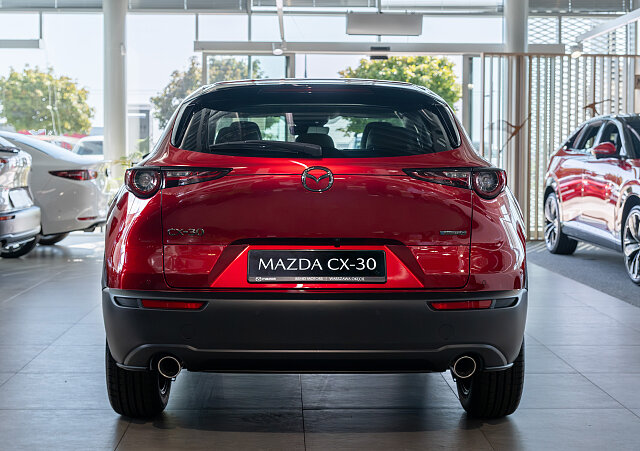 Mazda CX-30 - Kolor Soul Red Crystal, zdjęcie 4