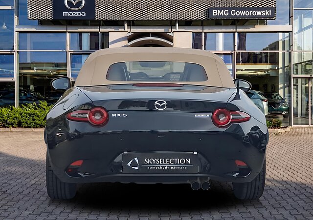Mazda MX-5 - Kolor Jet Black, zdjęcie 4