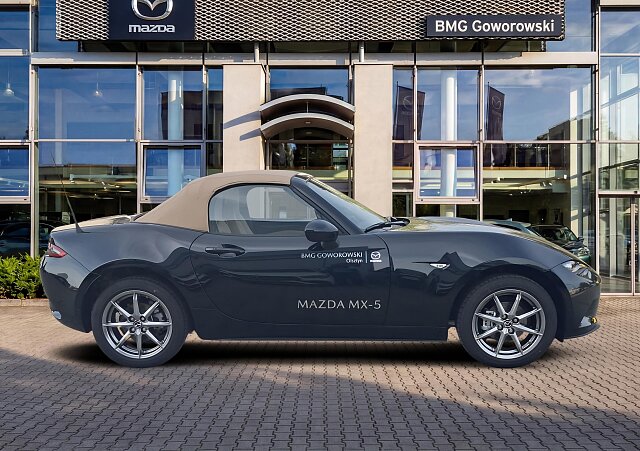 Mazda MX-5 - Kolor Jet Black, zdjęcie 6
