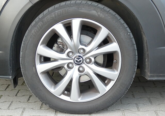 Mazda CX-30 - Kolor Machine Gray, zdjęcie 7