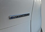 Mazda CX-30 - Kolor Snowflake White Pearl, zdjęcie 18