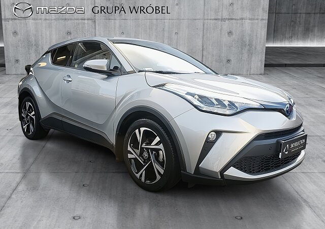 Toyota C-HR - Kolor Srebrny, zdjęcie 3
