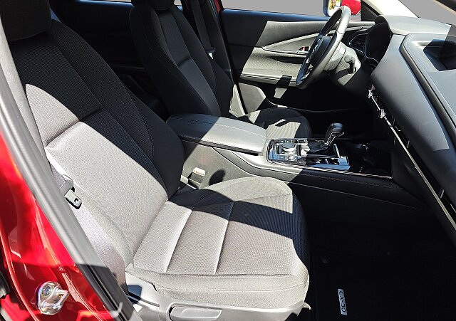 Mazda CX-30 - Kolor Soul Red, zdjęcie 28