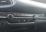 Mazda CX-30 - Kolor Snowflake White Pearl, zdjęcie 15