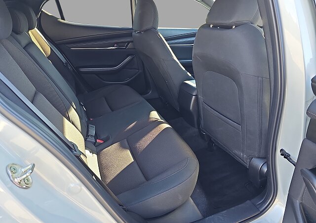 Mazda 3 - Kolor Ceramic Metalic, zdjęcie 13