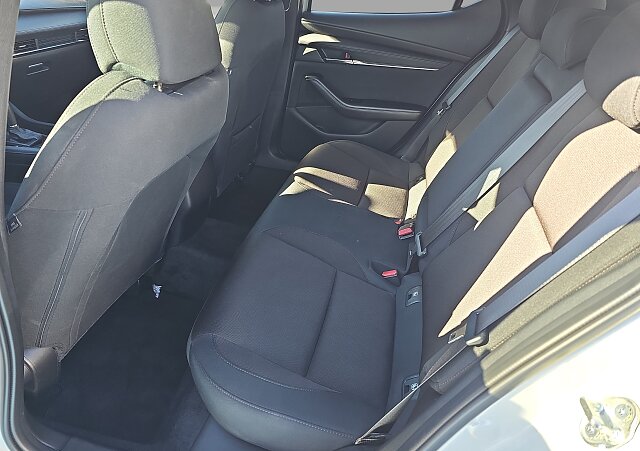 Mazda 3 - Kolor Ceramic Metalic, zdjęcie 14