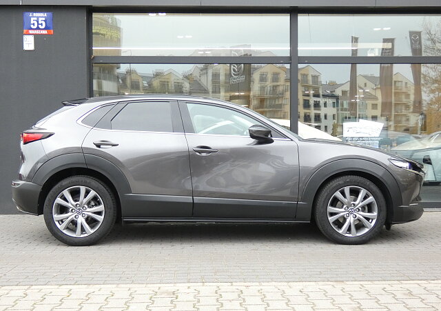 Mazda CX-30 - Kolor Machine Gray, zdjęcie 4