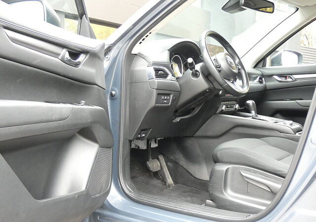 Mazda CX-5 - Kolor Polymetal Gray, zdjęcie 11