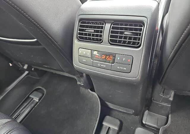 Mazda CX-9 - Kolor Stormy Silver, zdjęcie 11