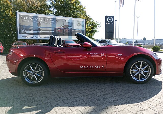 Mazda MX-5 - Kolor Soul Red Crystal, zdjęcie 10