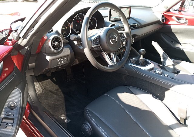 Mazda MX-5 - Kolor Soul Red Crystal, zdjęcie 3