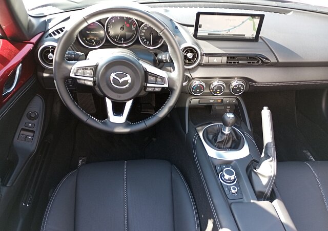 Mazda MX-5 - Kolor Soul Red Crystal, zdjęcie 6
