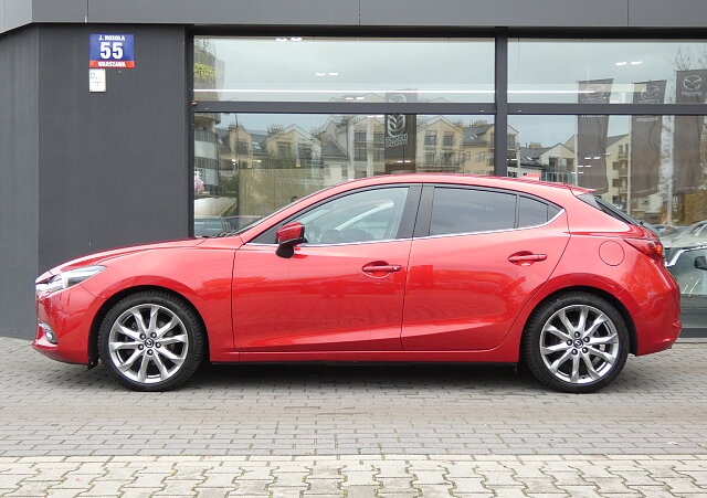 Mazda 3 - Kolor Soul Red Crystal, zdjęcie 4