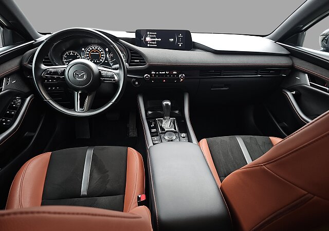 Mazda 3 - Kolor Machine Gray, zdjęcie 12