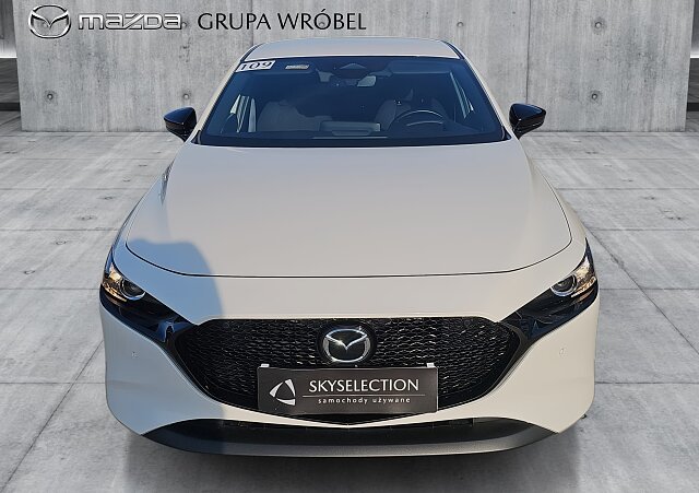 Mazda 3 - Kolor Snowflake White Pearl, zdjęcie 2