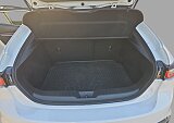 Mazda 3 - Kolor Snowflake White Pearl, zdjęcie 10