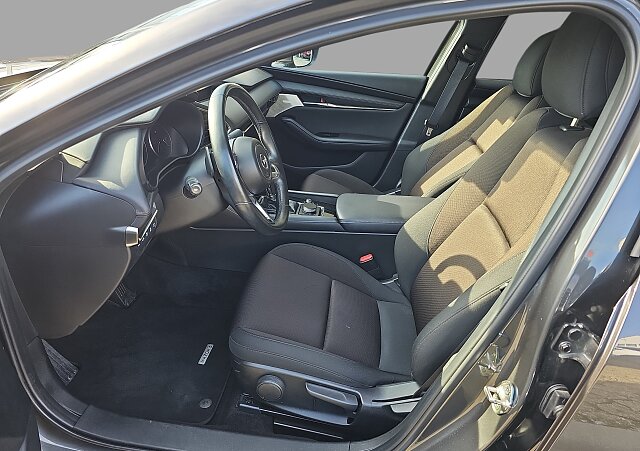 Mazda 3 - Kolor Machine Gray, zdjęcie 11