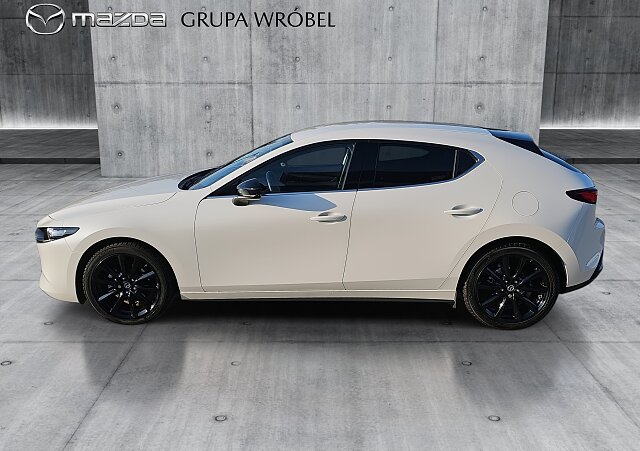 Mazda 3 - Kolor Snowflake White Pearl, zdjęcie 7