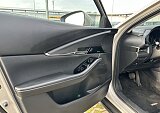 Mazda CX-30 - Kolor Platinum Quartz, zdjęcie 9