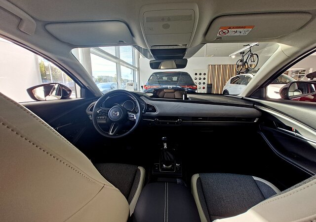 Mazda CX-30 - Kolor Soul Red Crystal, zdjęcie 4