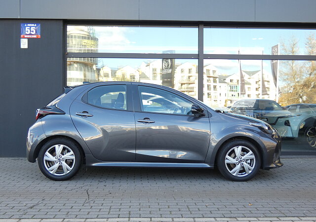 Mazda 2 Hybrid - Kolor Lead Grey, zdjęcie 2