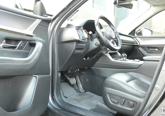 Mazda CX-60 - Kolor Machine Gray, zdjęcie 12
