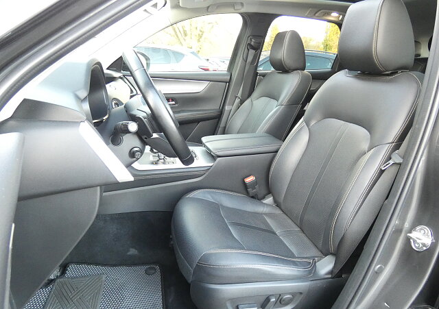 Mazda CX-60 - Kolor Machine Gray, zdjęcie 13