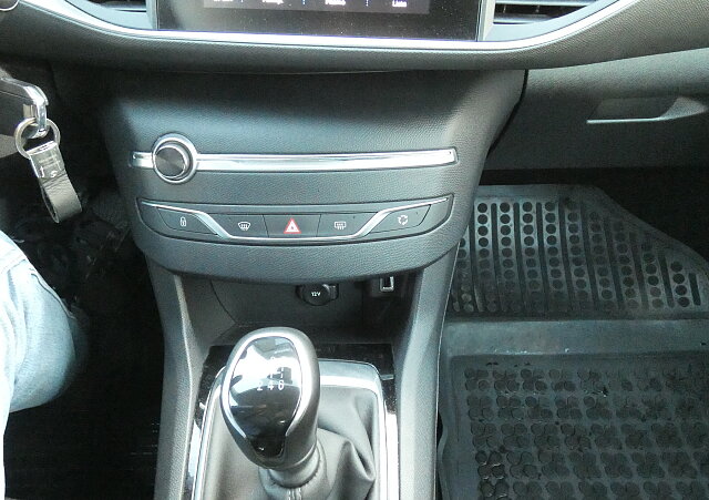Peugeot 308 - Kolor Szary, zdjęcie 8