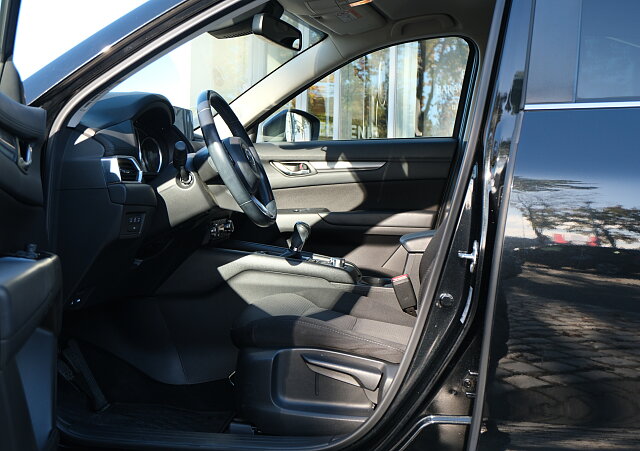 Mazda CX-5 - Kolor Jet Black, zdjęcie 7