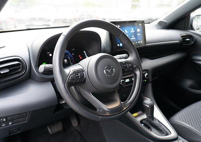 Mazda 2 Hybrid - Kolor Lead Grey, zdjęcie 5