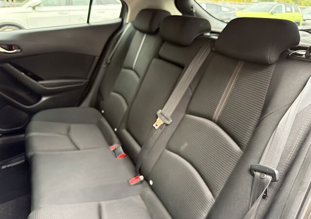 Mazda 3 - Kolor Titanium Flash, zdjęcie 16